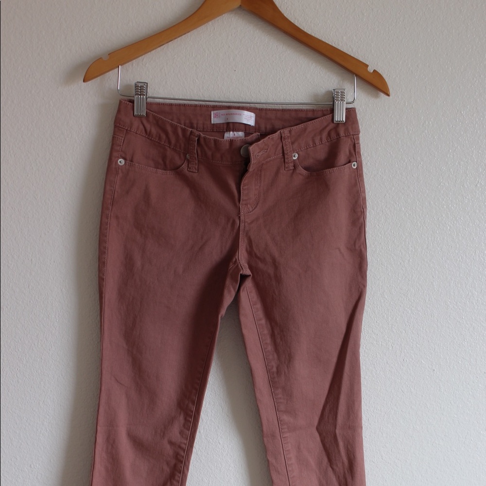 Beautiful Mauve Skinnies